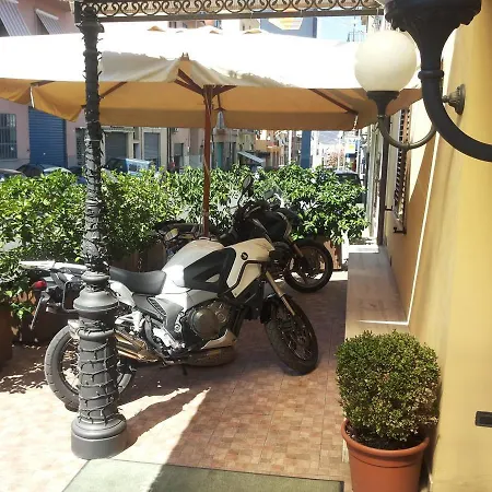 Paradiso Delle Madonie 4*