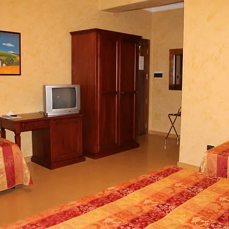 Paradiso Delle Madonie 4*